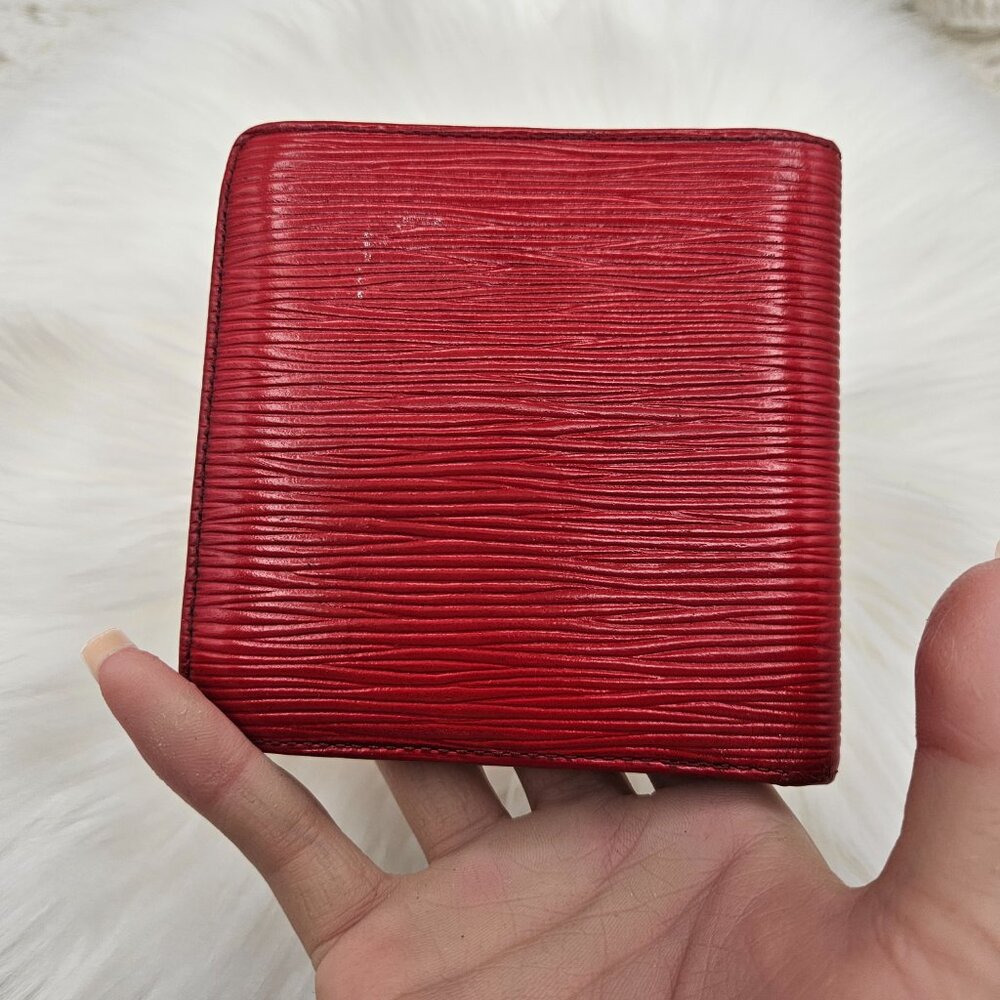 LV Red Epi Bifold Wallet - Picture 15 of 16
